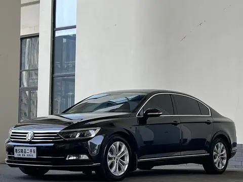 Volkswagen Magotan 2016