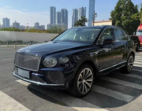 Bentley 添越 2021