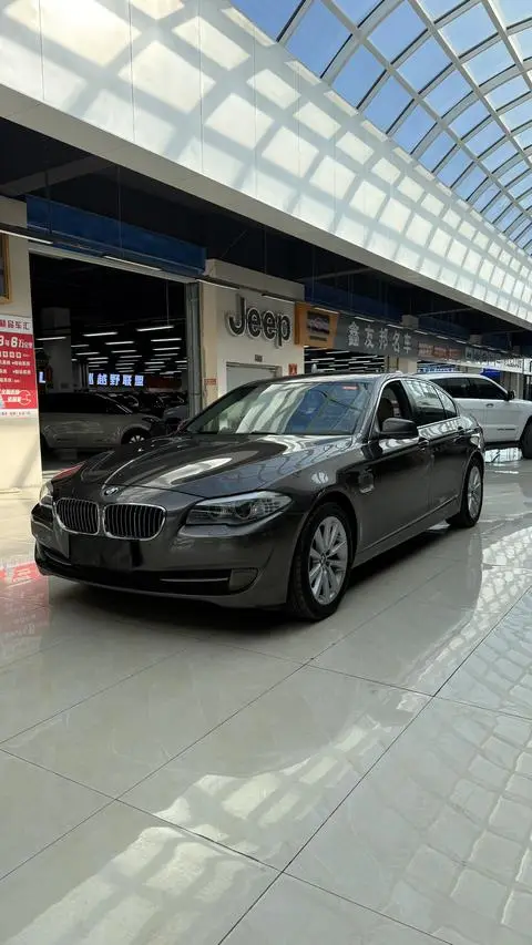 BMW 5 Series 2012