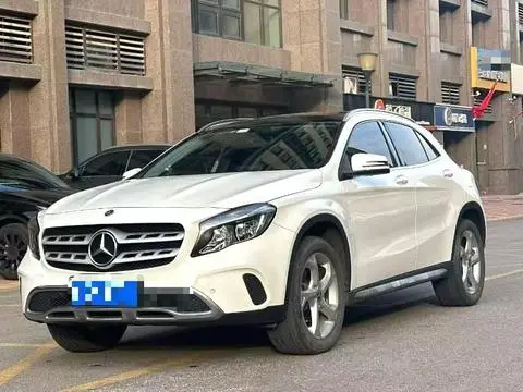 Mercedes-Benz GLA 2018
