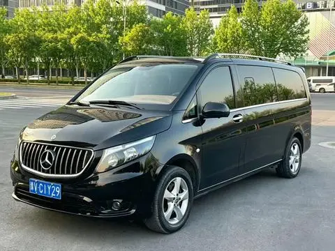 Mercedes-Benz 威霆 2020