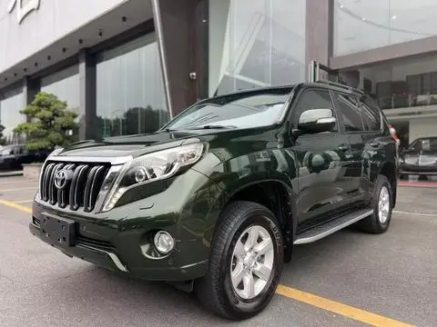 Toyota Prado 2016 — фото 1