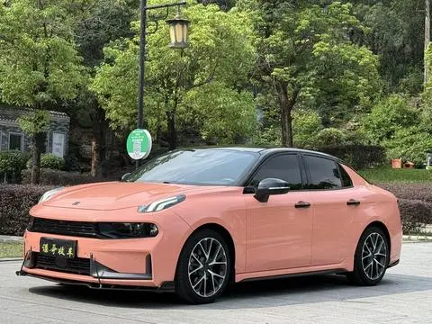 Lynk & Co 03 2022