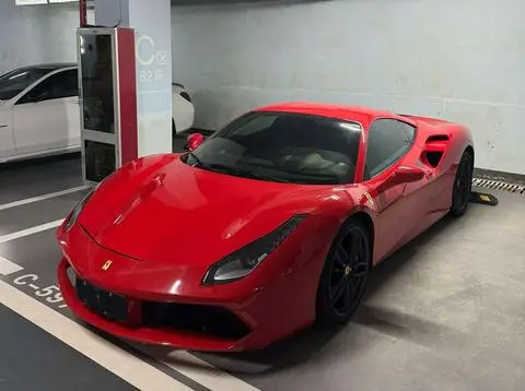 Ferrari 488 2015 — фото 1