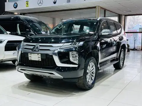 Mitsubishi 帕杰罗·劲畅 2020