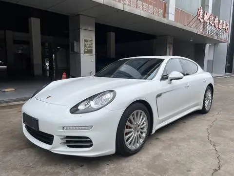 Porsche Panamera 2014