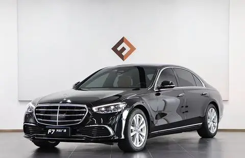Mercedes-Benz S-Class 2024