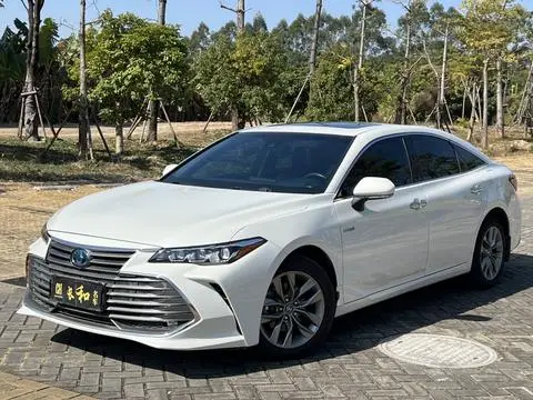 Toyota 亚洲龙 2019