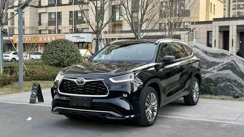 Toyota Highlander 2022