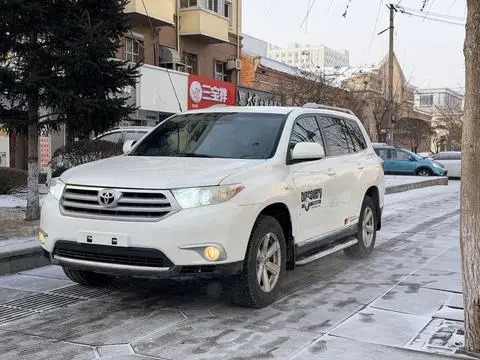 Toyota Highlander 2013
