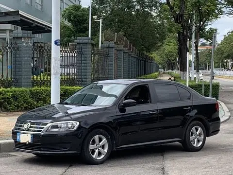 Volkswagen Lavida 2015