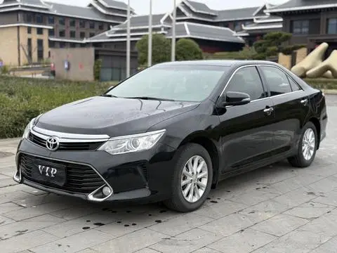 Toyota Camry 2016