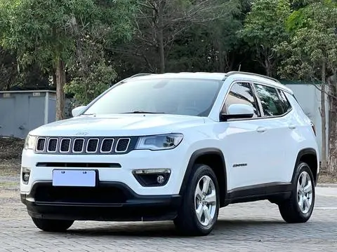Jeep 指南者 2017