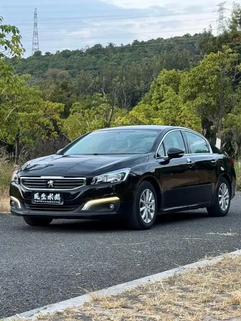 Peugeot 508 2015 — фото 1
