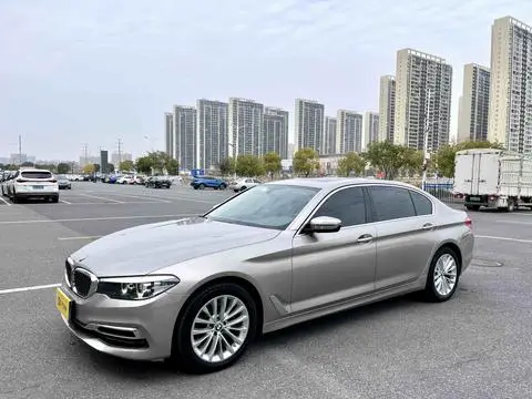 BMW 5 Series 2020