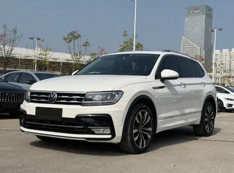 Volkswagen Tiguan L 2021