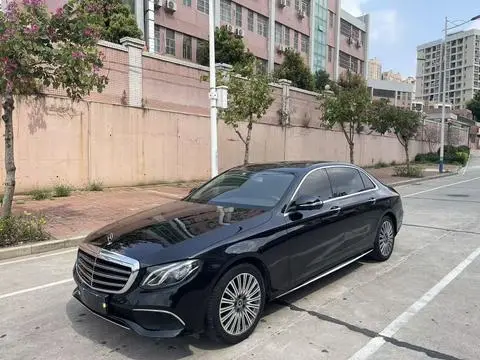 Mercedes-Benz E-Class 2018 — фото 1