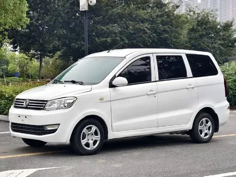Dongfeng 风光330 2019