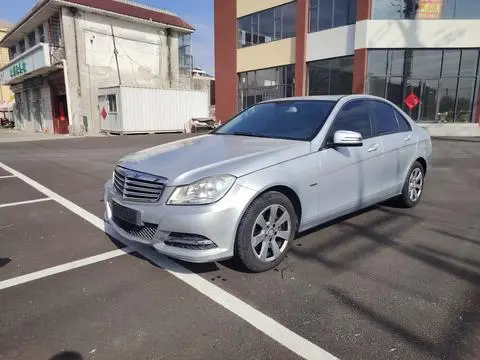 Mercedes-Benz C-Class 2011