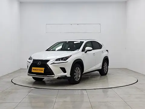 Lexus NX 2020