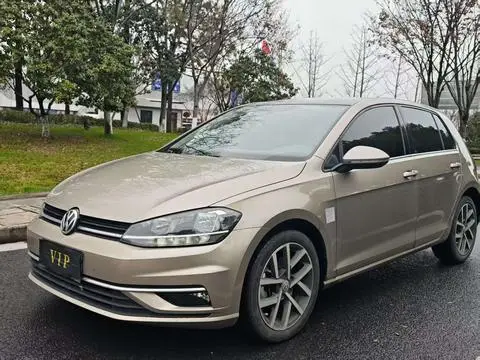 Volkswagen Golf 2020