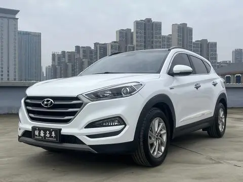 Hyundai 途胜 2015