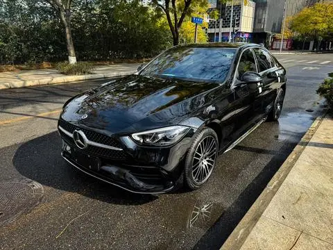 Mercedes-Benz C-Class 2024