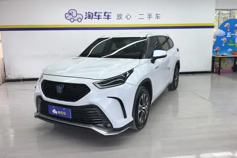 Toyota Crown Kluger 2021