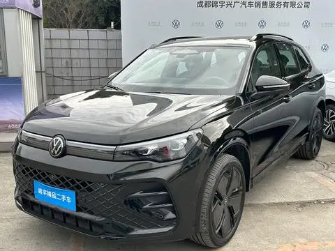Volkswagen Tiguan L 2024