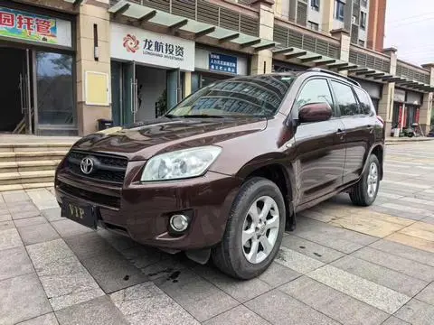 Toyota RAV4 2011