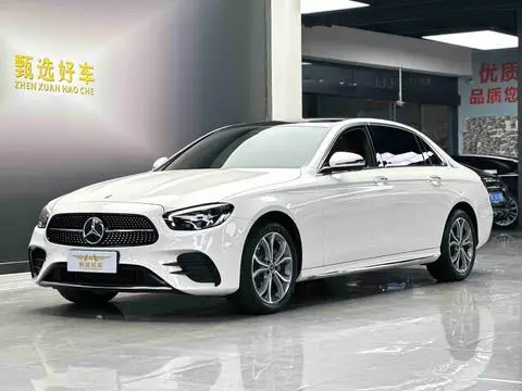 Mercedes-Benz E-Class 2023