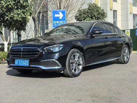 Mercedes-Benz E-Class 2023