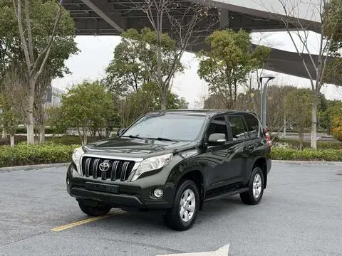 Toyota Prado 2015