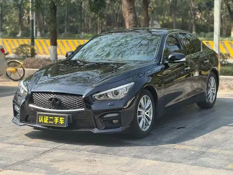 Infiniti Q50 2014
