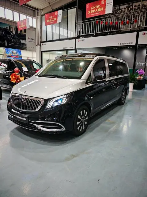 Mercedes-Benz 威霆 2021