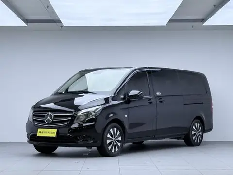 Mercedes-Benz 威霆 2021