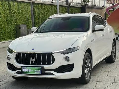 Maserati Levante 2016
