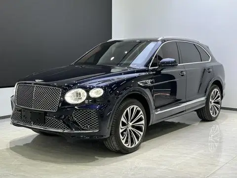 Bentley 添越 2022