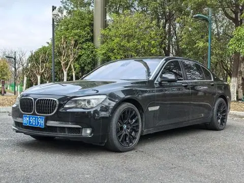 BMW 7 Series 2012