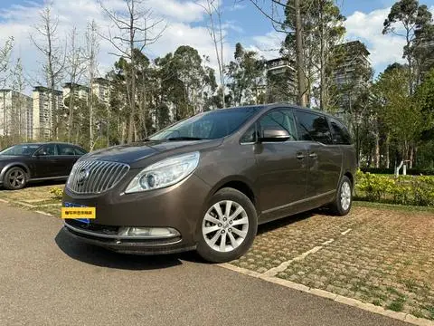 Buick GL8 2013