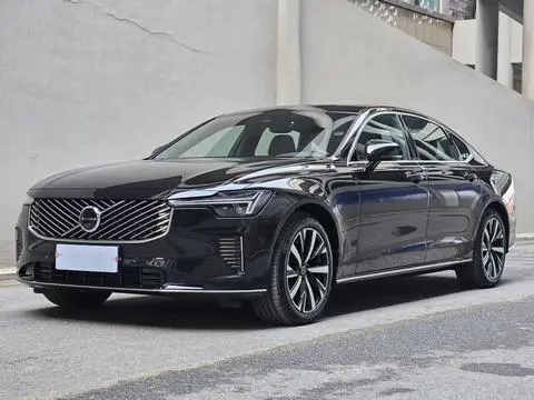 Volvo S90 2026