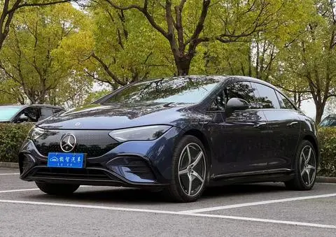 Mercedes-Benz EQE 2022