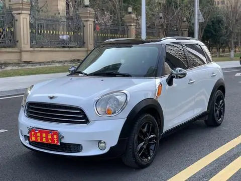 MINI COUNTRYMAN 2011