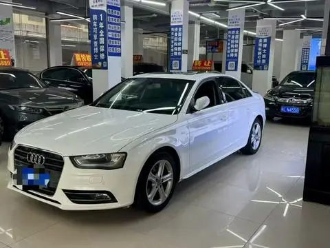 Audi A4L 2015