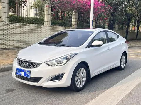 Hyundai Elantra Langdong 2016
