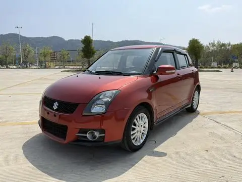 Suzuki 雨燕 2011
