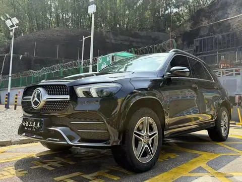 Mercedes-Benz GLE 2021