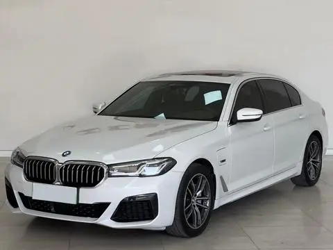 BMW 5 Series PHEV 2022