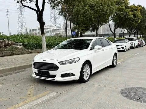 Ford 蒙迪欧 2013