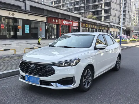 Ford Escort 2021